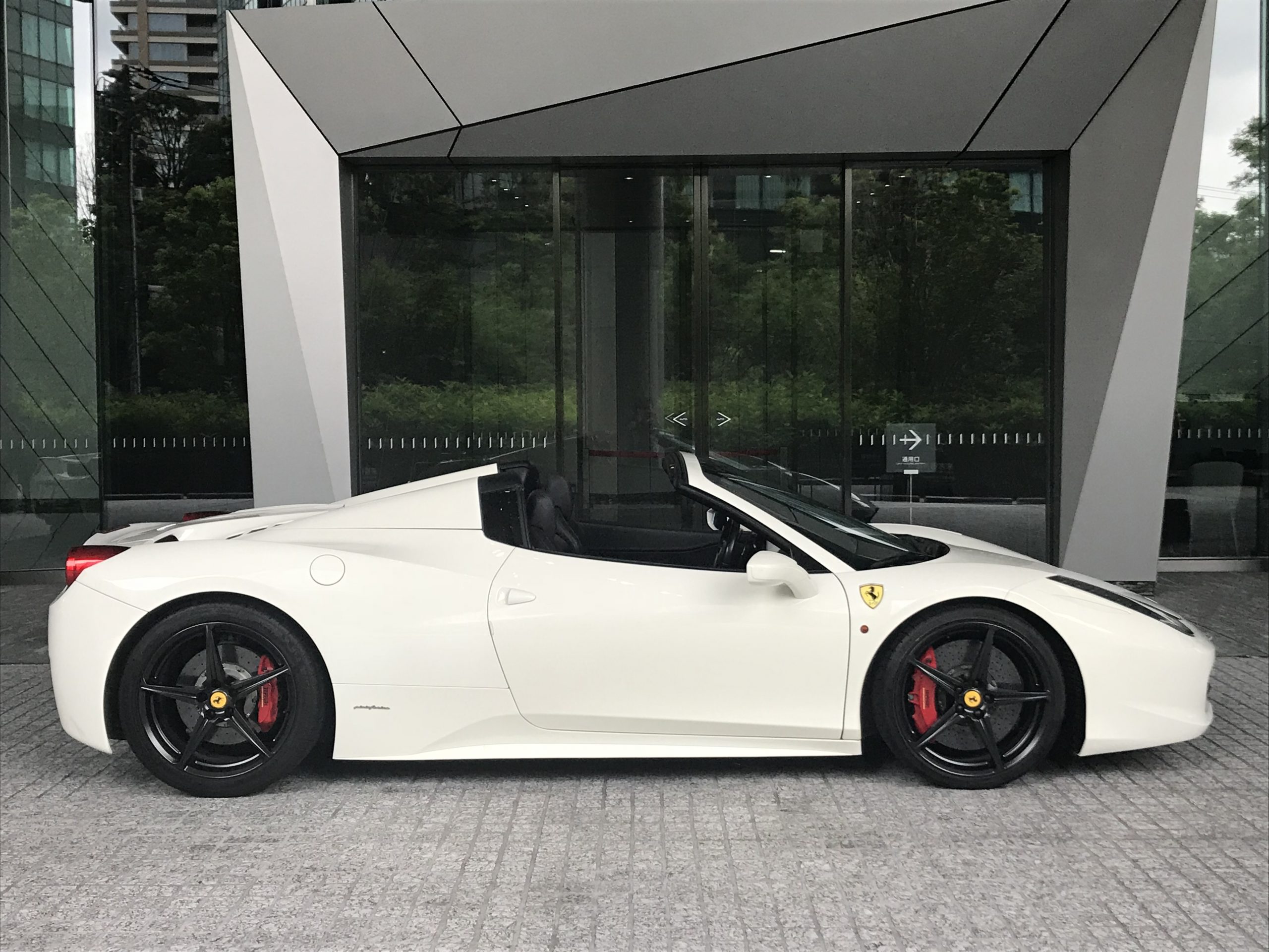 フェラーリ 458 スパイダー（Ferrari 458 Spider） - 劇用車、劇車