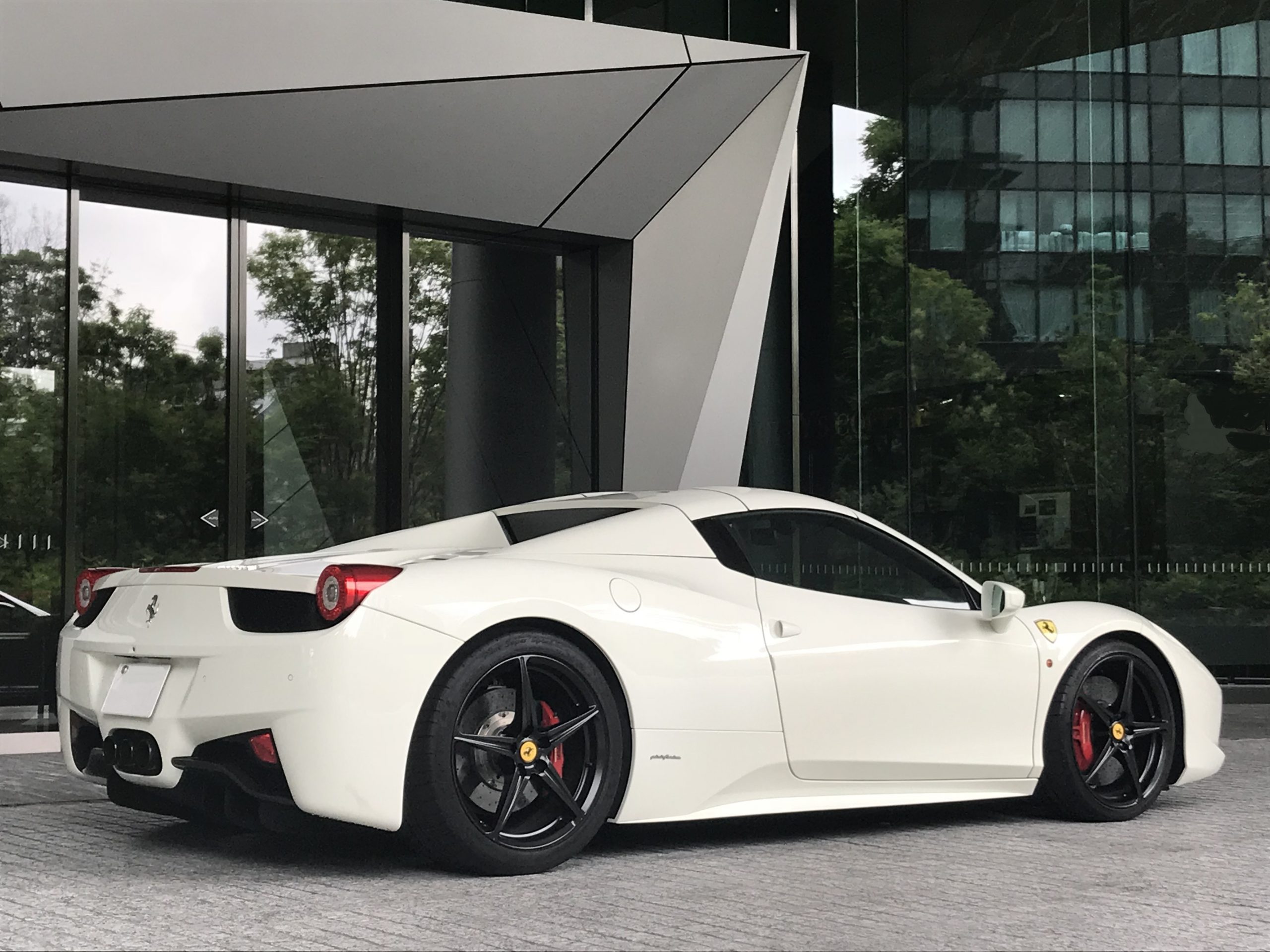 フェラーリ 458 スパイダー（Ferrari 458 Spider） - 劇用車、劇車